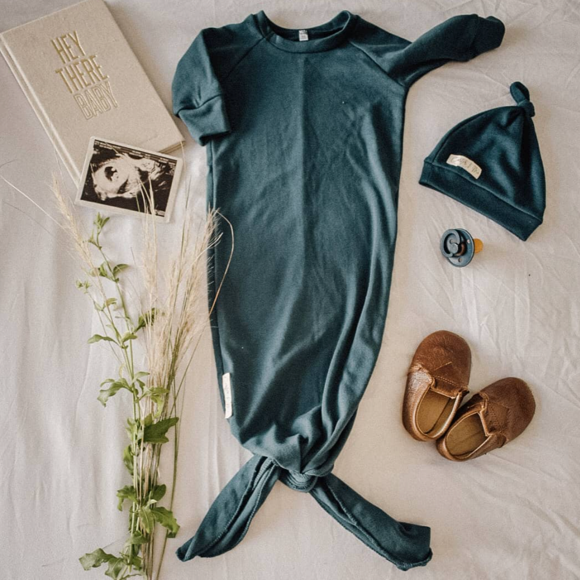 Baby Solid Cotton Knotted Sleeper + Beanie